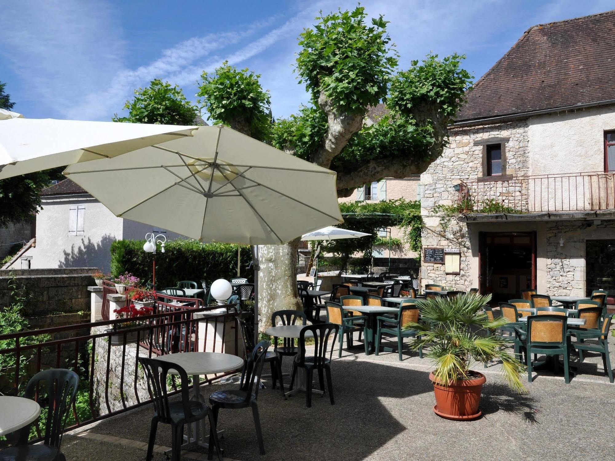 Logis Hotels - Auberge De L'Ile - Hotel 3 Etoiles Et Restaurant Creysse  Exteriér fotografie